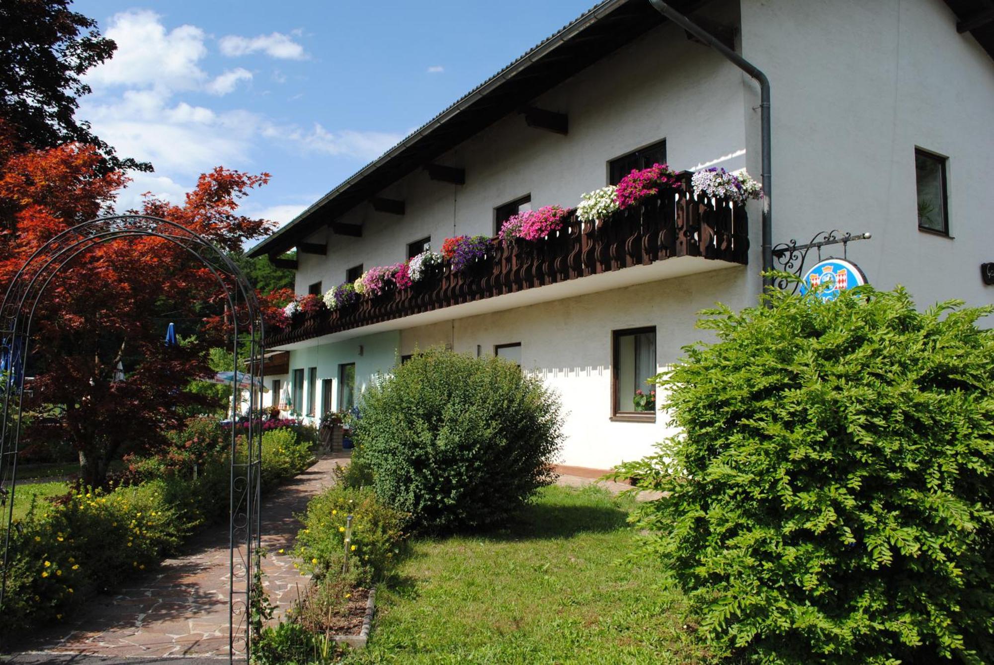 Gasthof Waldwirt Sankt Kanzian am Klopeiner See ภายนอก รูปภาพ