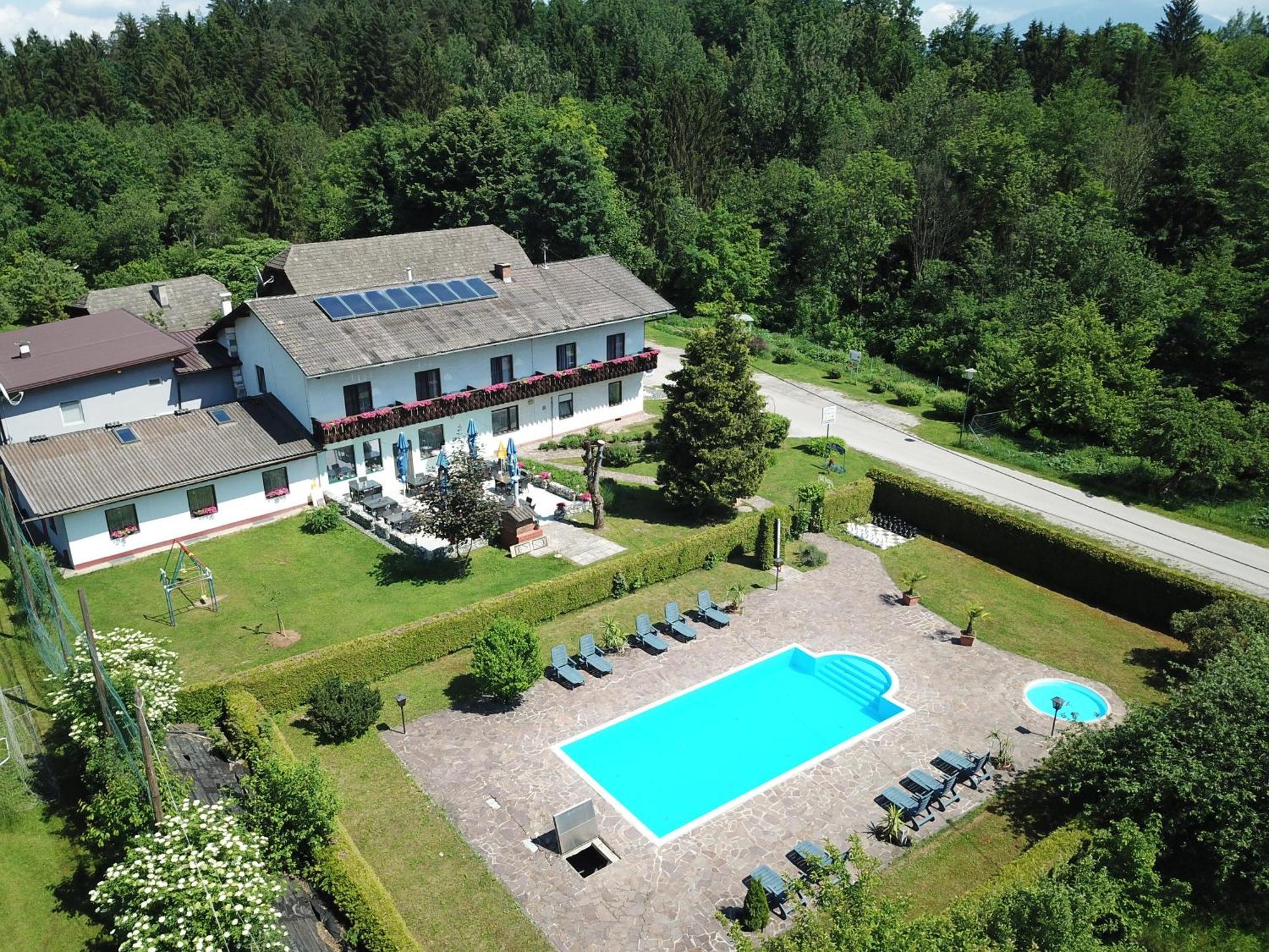 Gasthof Waldwirt Sankt Kanzian am Klopeiner See ภายนอก รูปภาพ